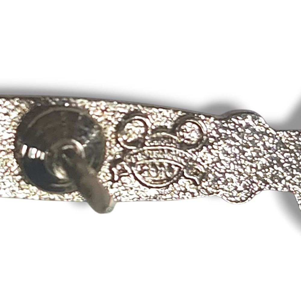 Disney Pin Imagination Key Floral Engraved Silver Tone OS - Picture 2 of 5